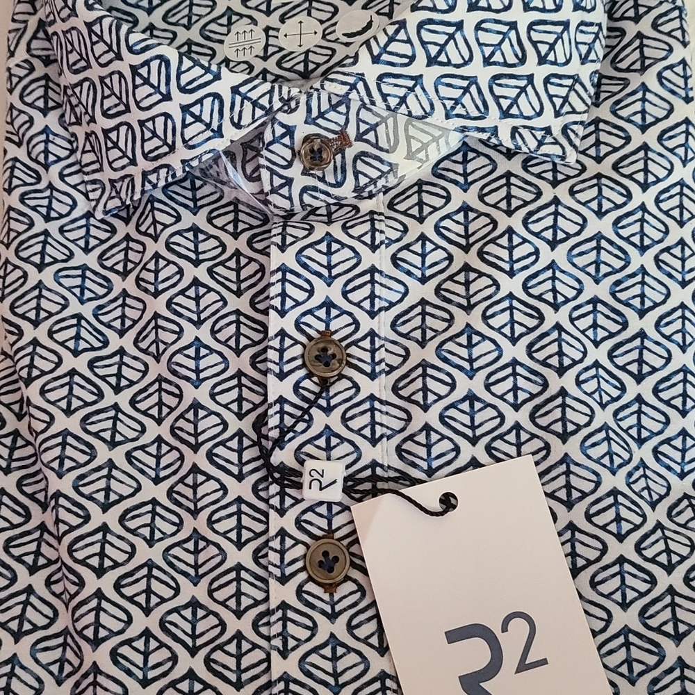 R2 White Shirt with Navy Leaf Geo Print